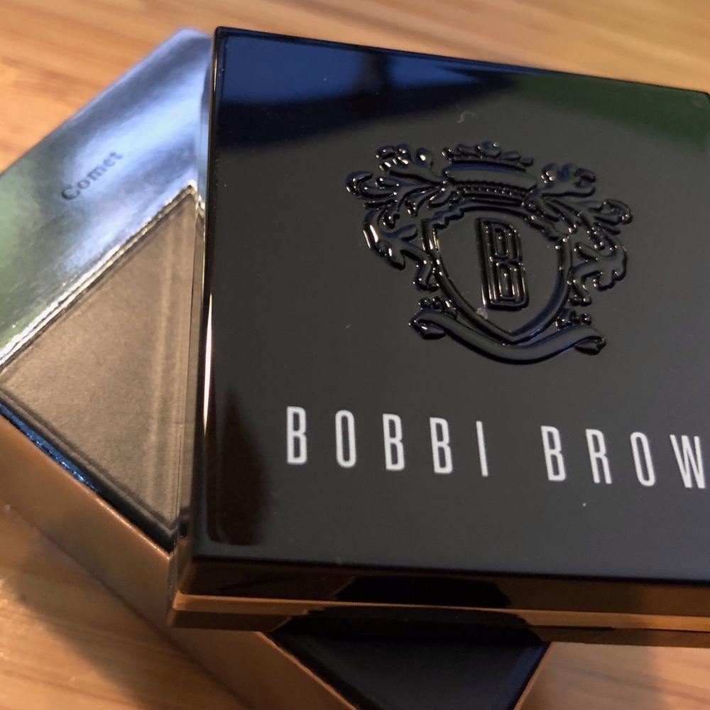 BNIB Bobbi Brown Sequin Eyeshadow in Comet